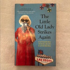 📚 🏖️The Little Old Lady Strikes Again Book. Bundle and save ✨